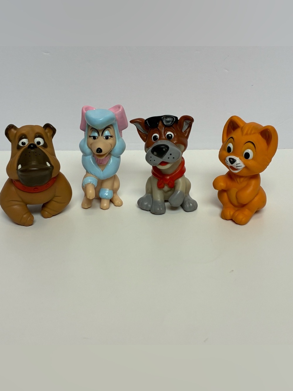 McDonald's 1988 Disney's Oliver & Company Finger Puppets COMPLETE Set of 4 VTG